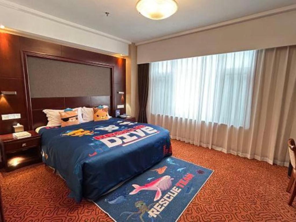 Yantai Golden Gulf Hotel Bagian luar foto