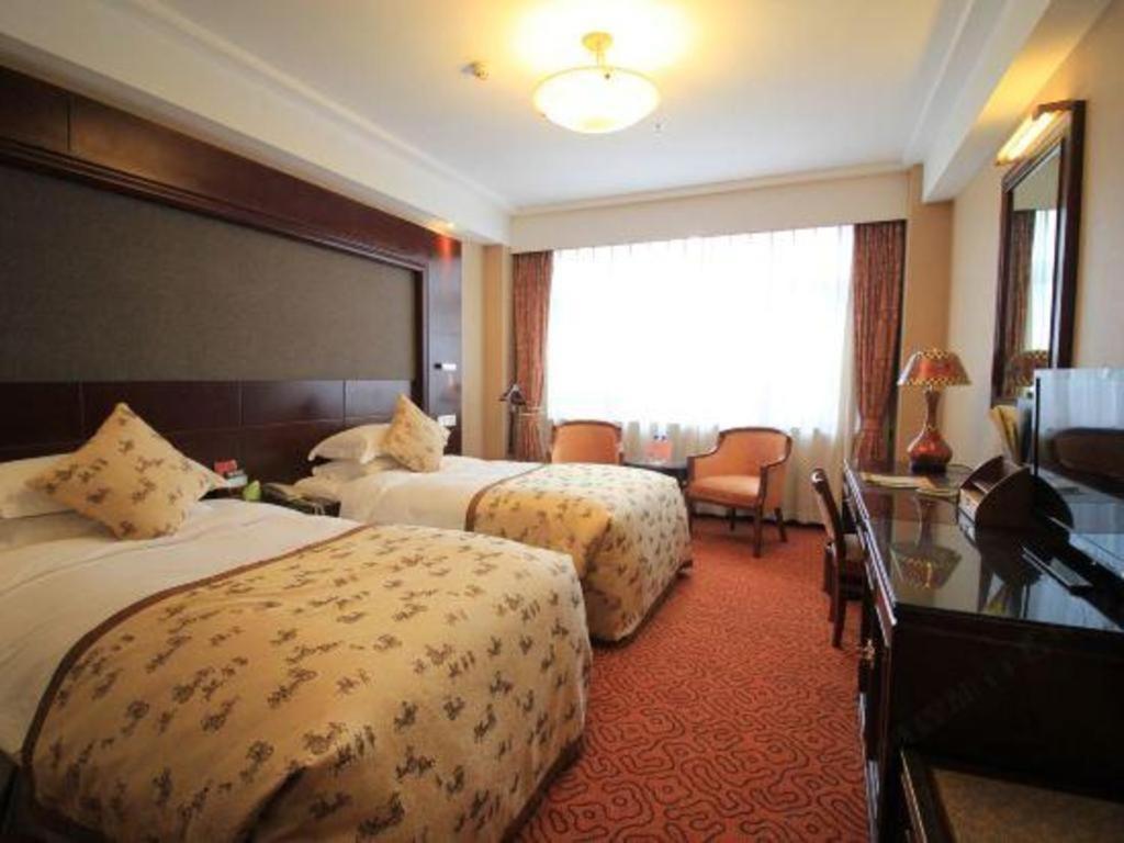 Yantai Golden Gulf Hotel Bagian luar foto